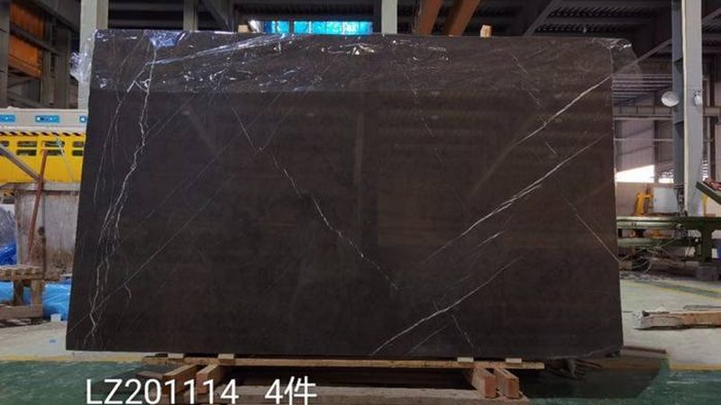 医院水磨石地砖：尺寸选择与适用性解析